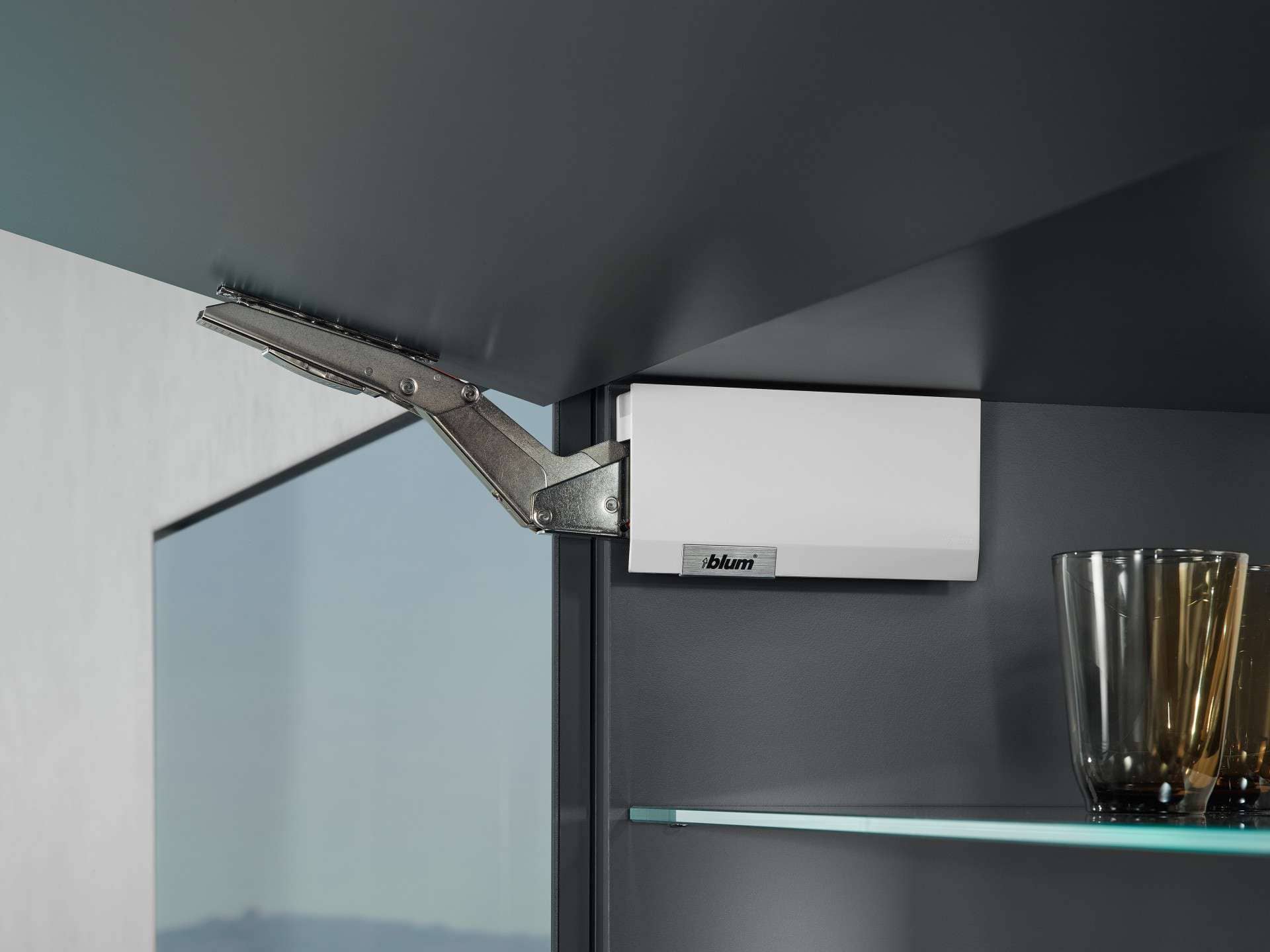 Bộ tay nâng điện Blum giá tốt, chiết khấu lên đến 30%