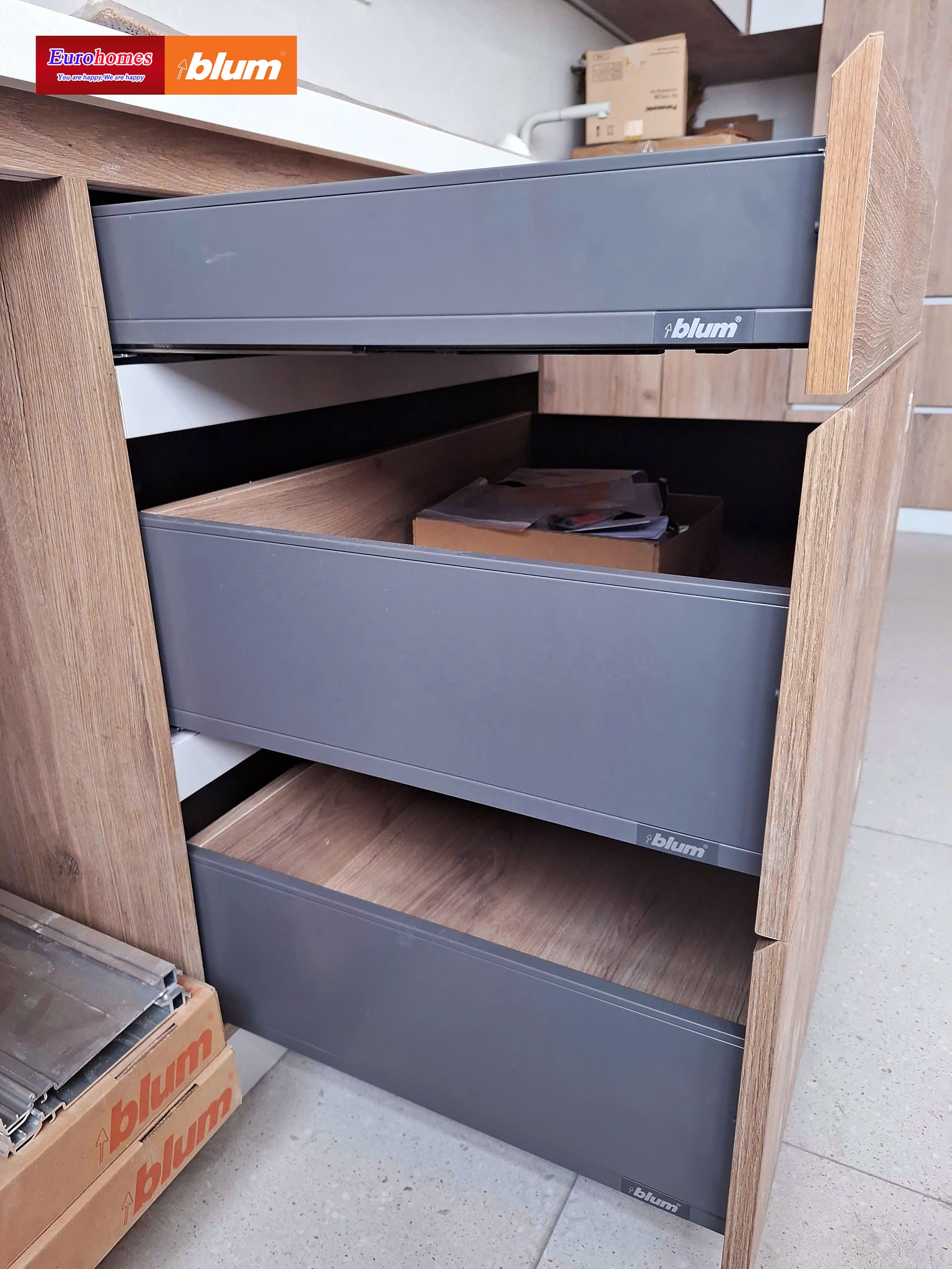 Ray hộp Blum LEGRABOX